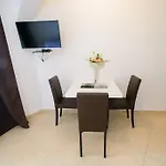 Apartament Deak