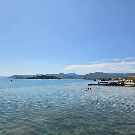 Apartament Deak