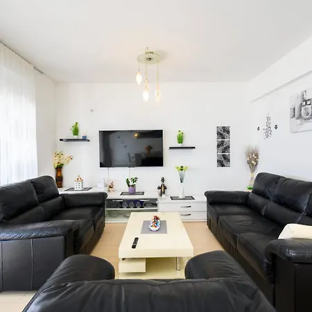 Deak Apartman Janjina