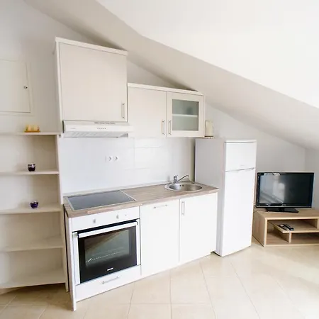 Deak Apartman Janjina