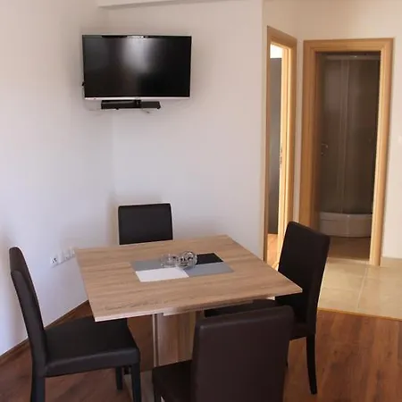 Deak Apartmán *
